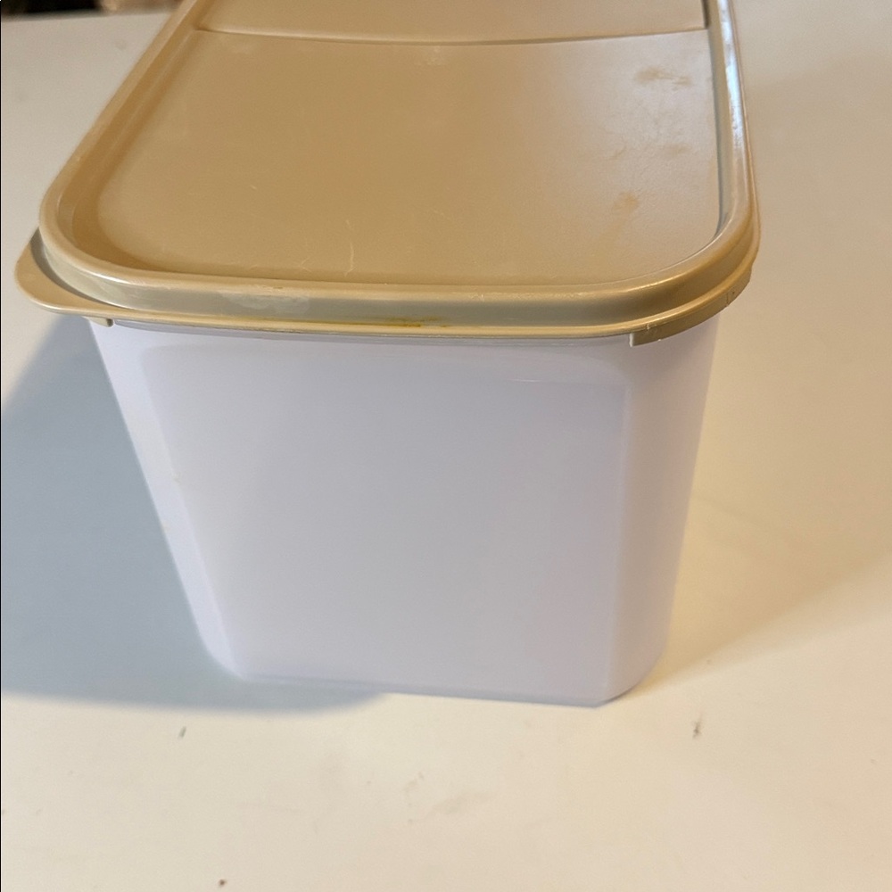 Tupperware Tan Storage Box - Picture 3 of 5